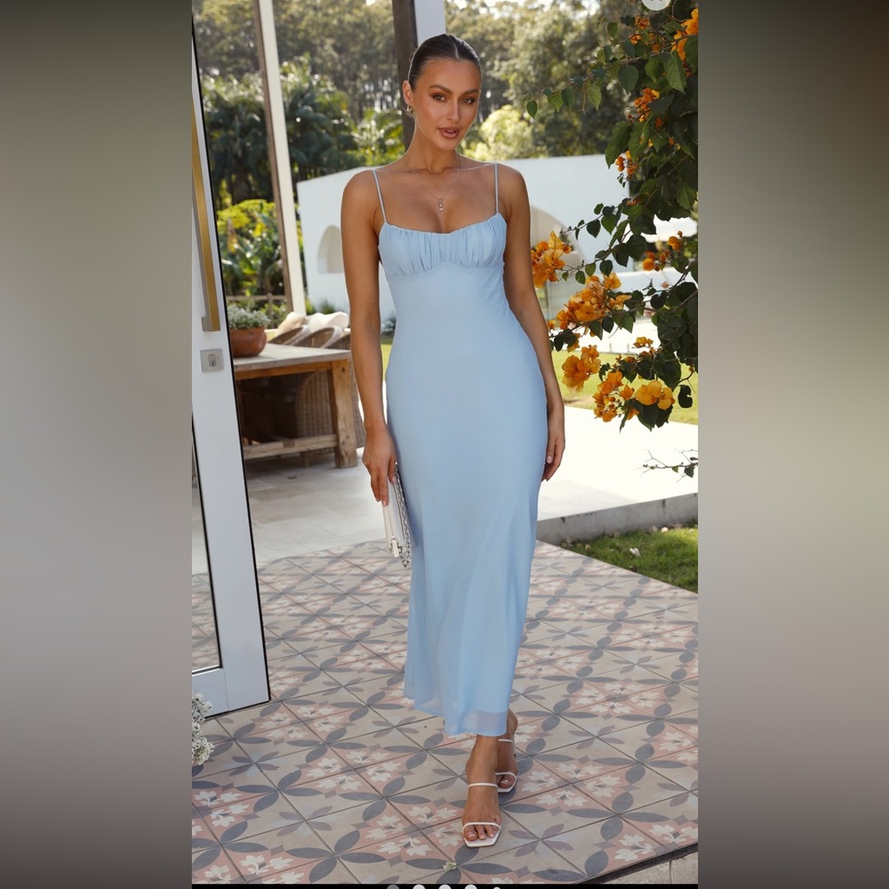 Elegant Blue Midi Sundress with Spaghetti Straps for Wedding Guest
